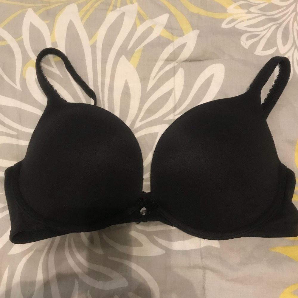 Body by Victoria Push Up Bra